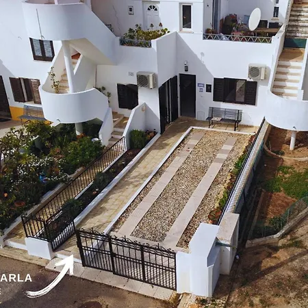 Casa Carla 公寓 *
